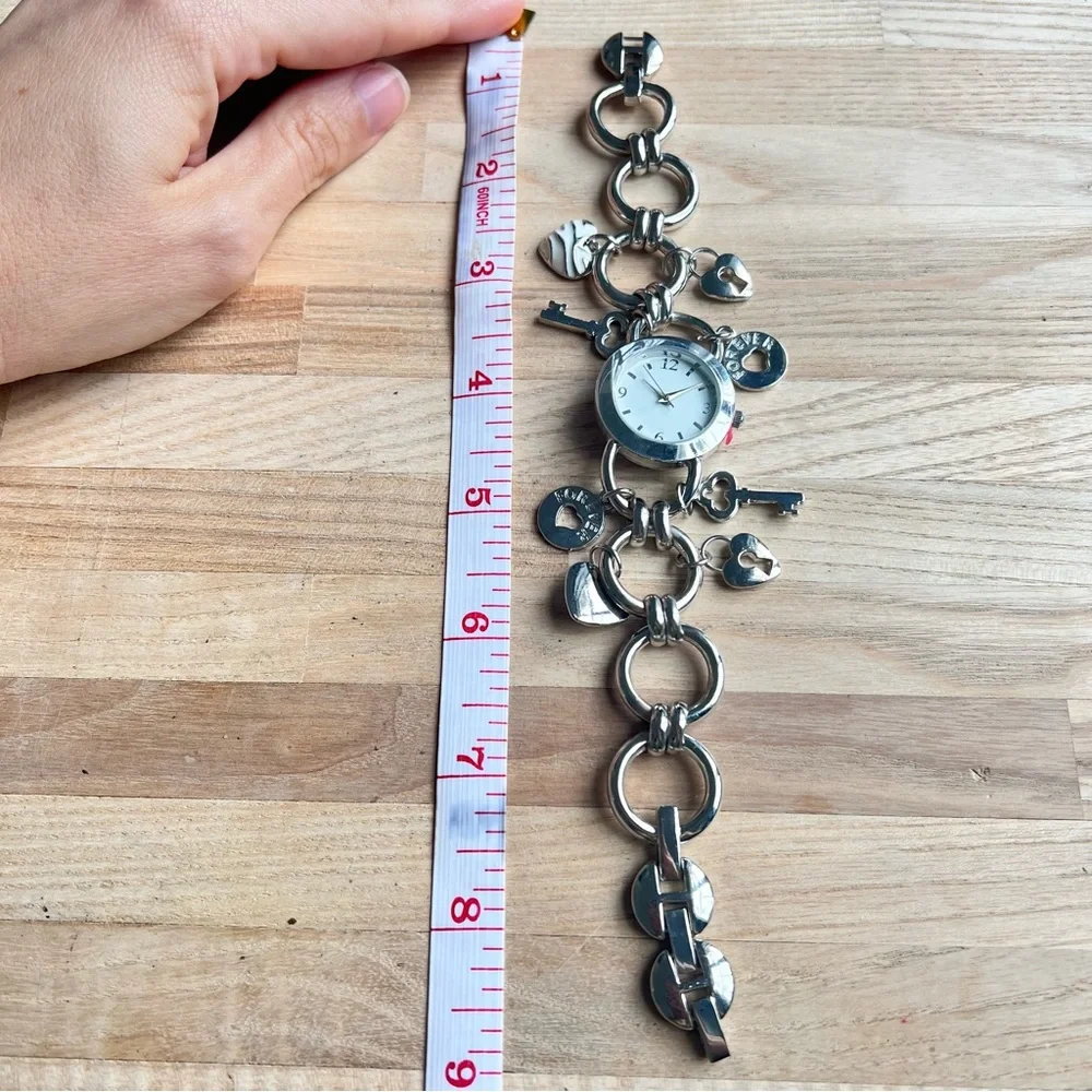 Charter club ladies charm bracelet fashion watch NEW BATTERY